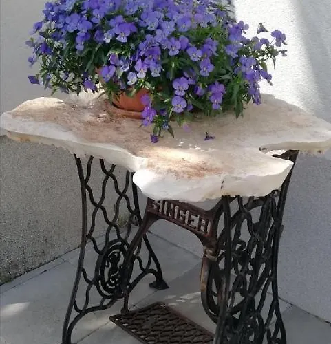 Sweet Corner